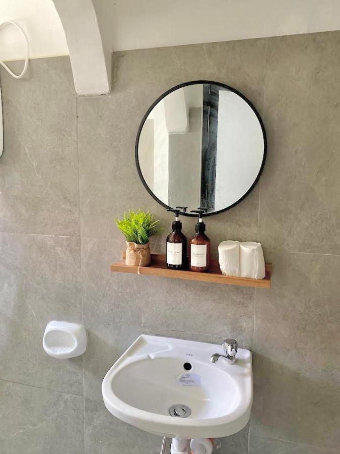 New Modern Suite Near Airport & Beach Sudtungan Exteriör bild